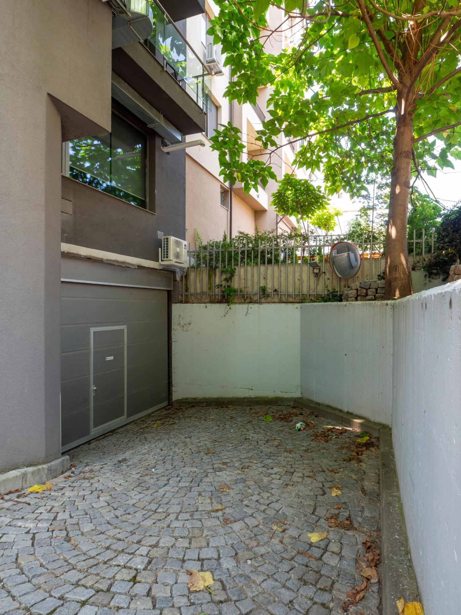 Vertigo2 Huge Apartment 2 Bedrooms Balcony Parking Софія Екстер'єр фото