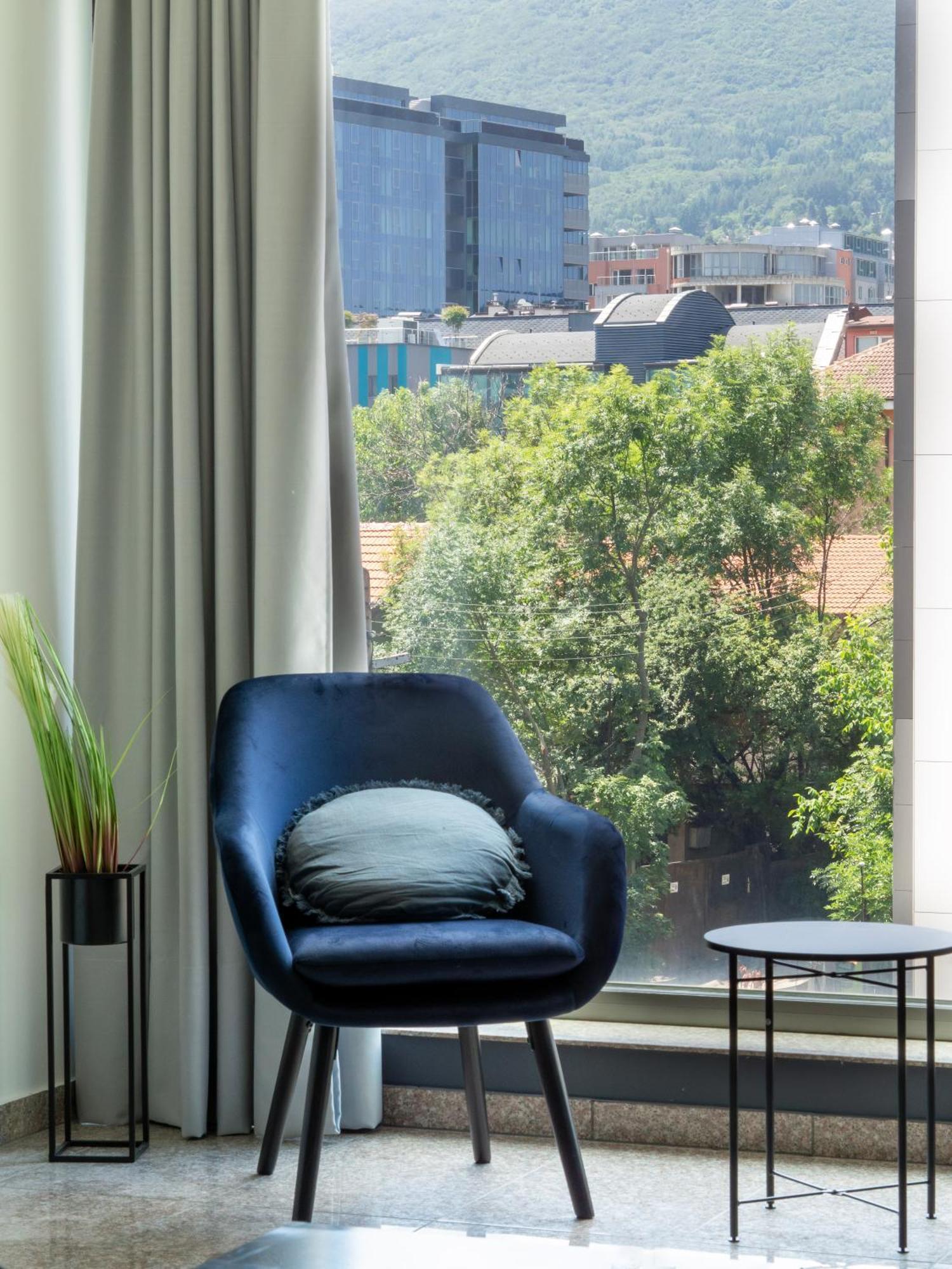 Vertigo2 Huge Apartment 2 Bedrooms Balcony Parking Софія Екстер'єр фото